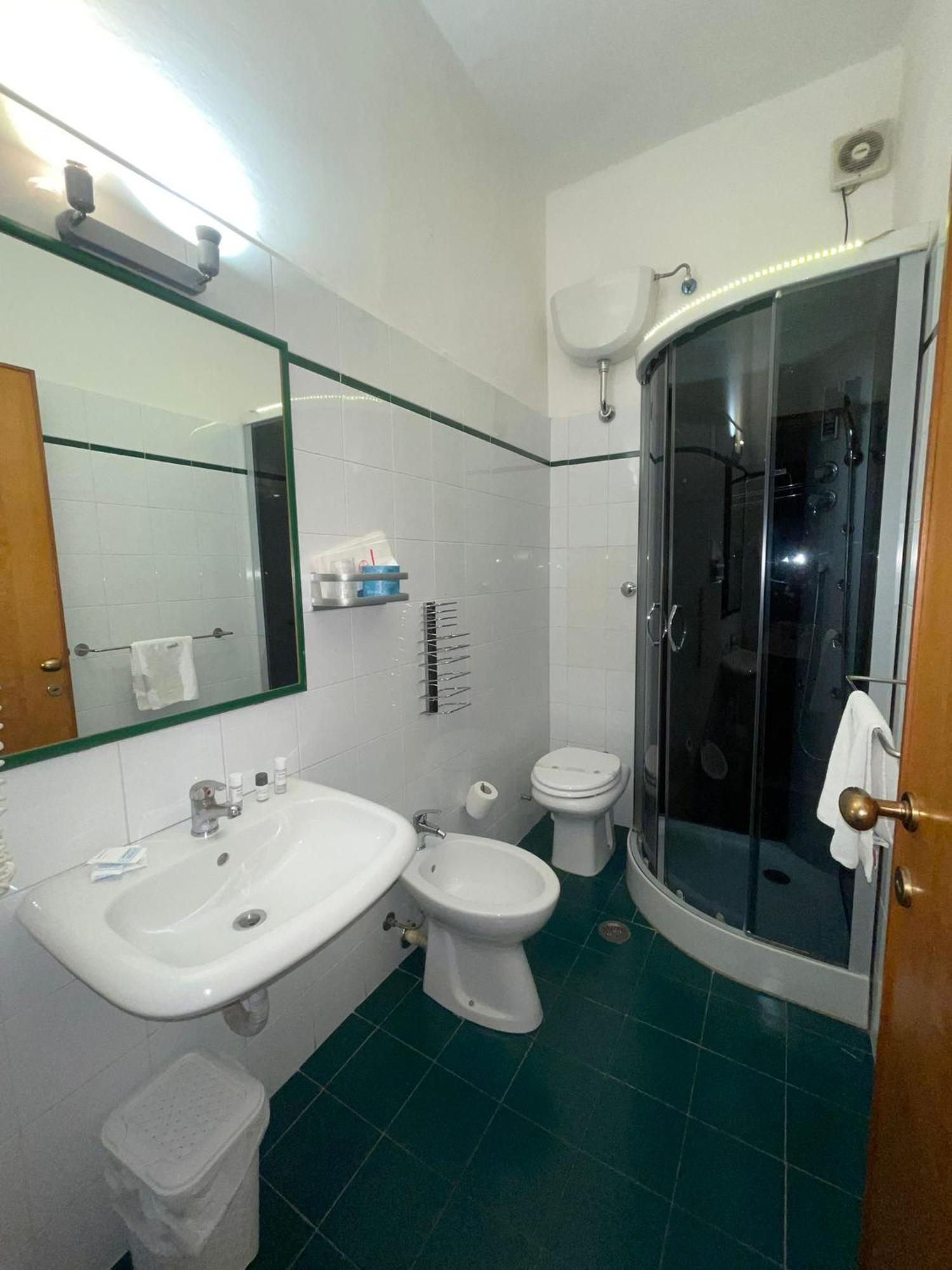 Hotel Ariston Piombino Exterior foto